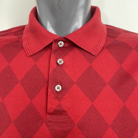 St. John’s Bay Men’s Polo Shirt Short Sleeves 2XL Maroon & Red Diamond Pattern - Picture 2 of 15
